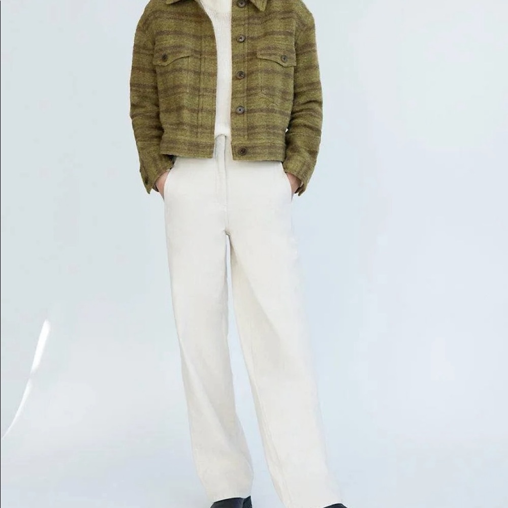 Aritzia autumn shirt jacket